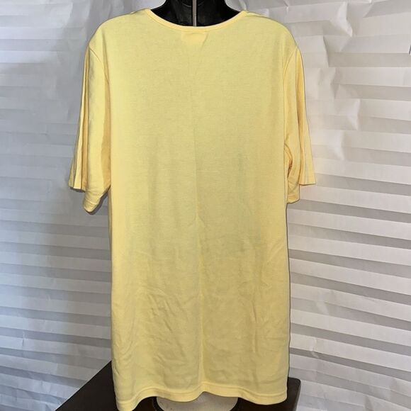 Roaman’s Women’s Short Sleeve Tee Size L Pale Yellow V-Neck Super Soft - Picture 2 of 3